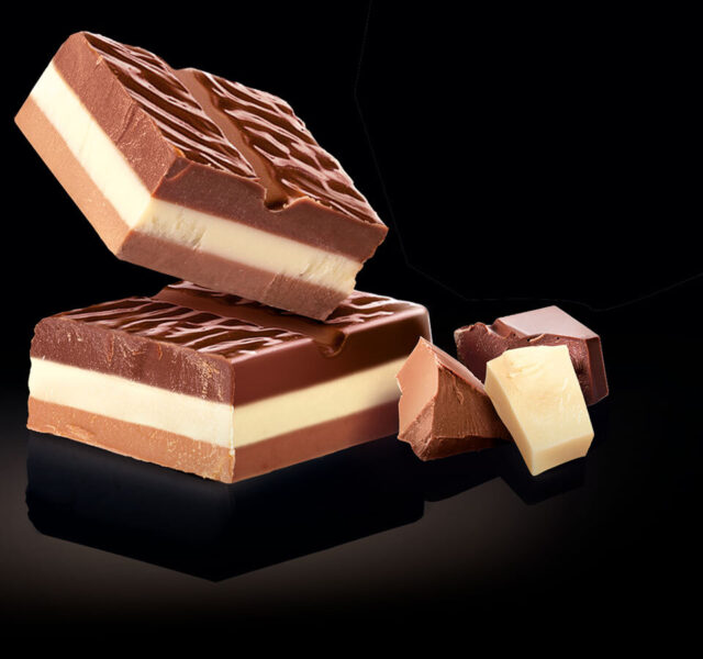 turrón de tres chocolates hover